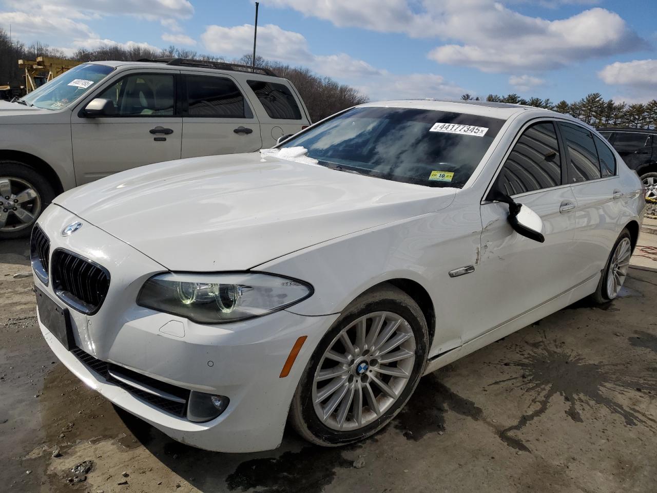 2013 BMW 5er - Image 1