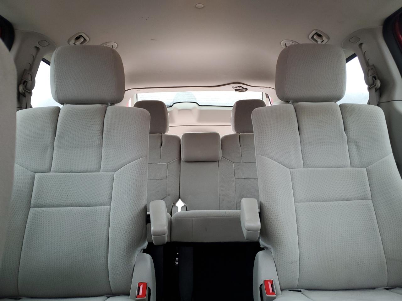 2012 Dodge Caravan - Image 10