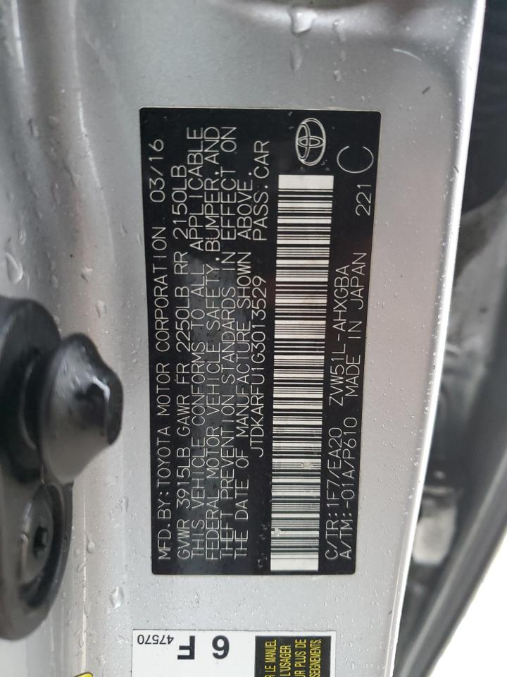 2016 Toyota Prius - Image 14