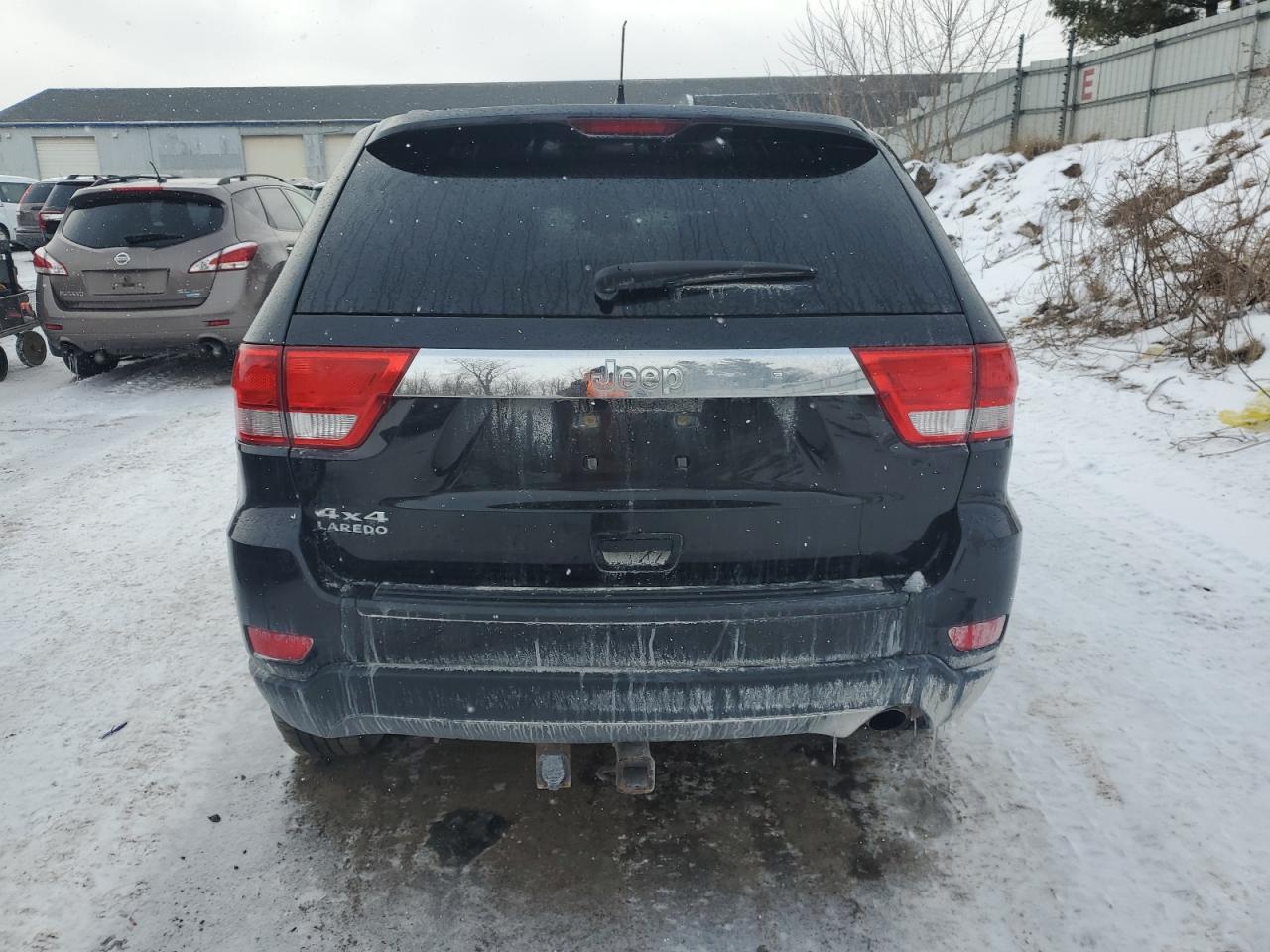 2012 Jeep Grand Cherokee - Image 6