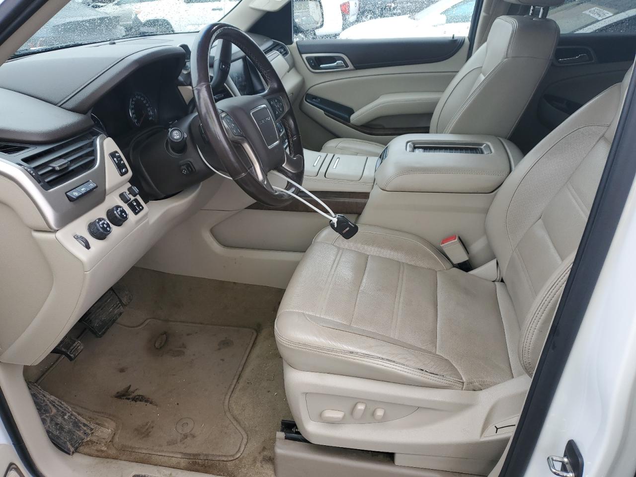 2018 GMC Yukon - Image 7