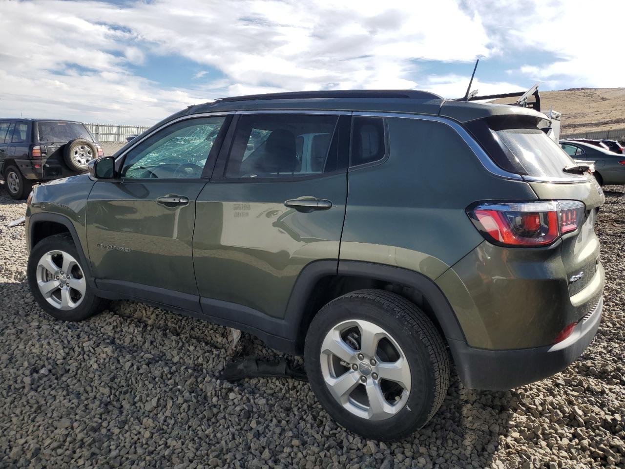 2019 Jeep Compass - Image 2