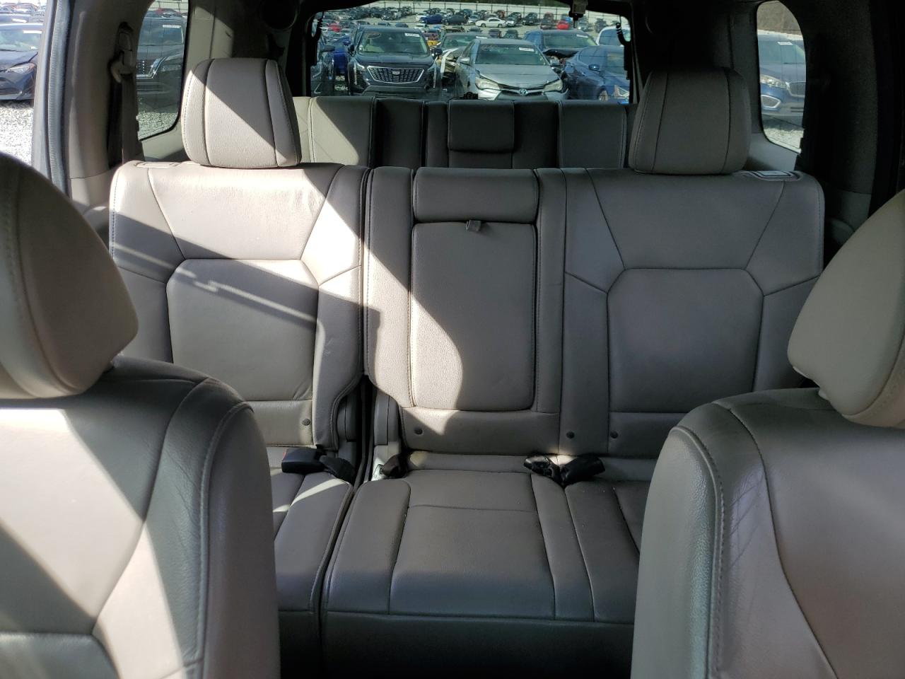 2012 Honda Pilot - Image 10