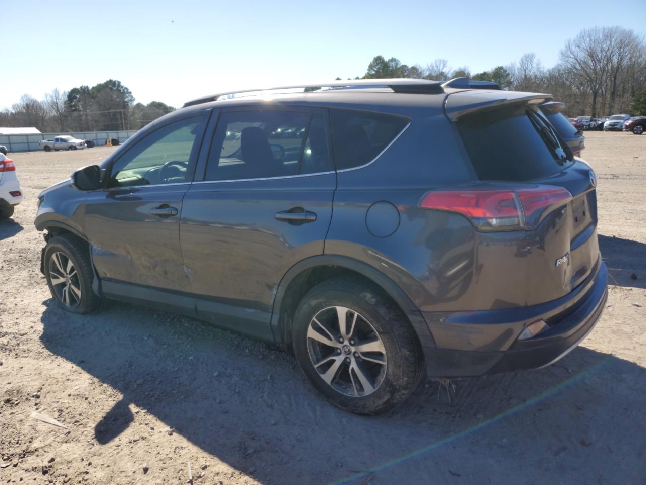 2018 Toyota RAV 4 - Image 2