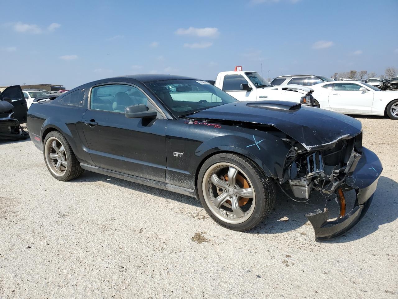 2007 Ford Mustang - Image 4