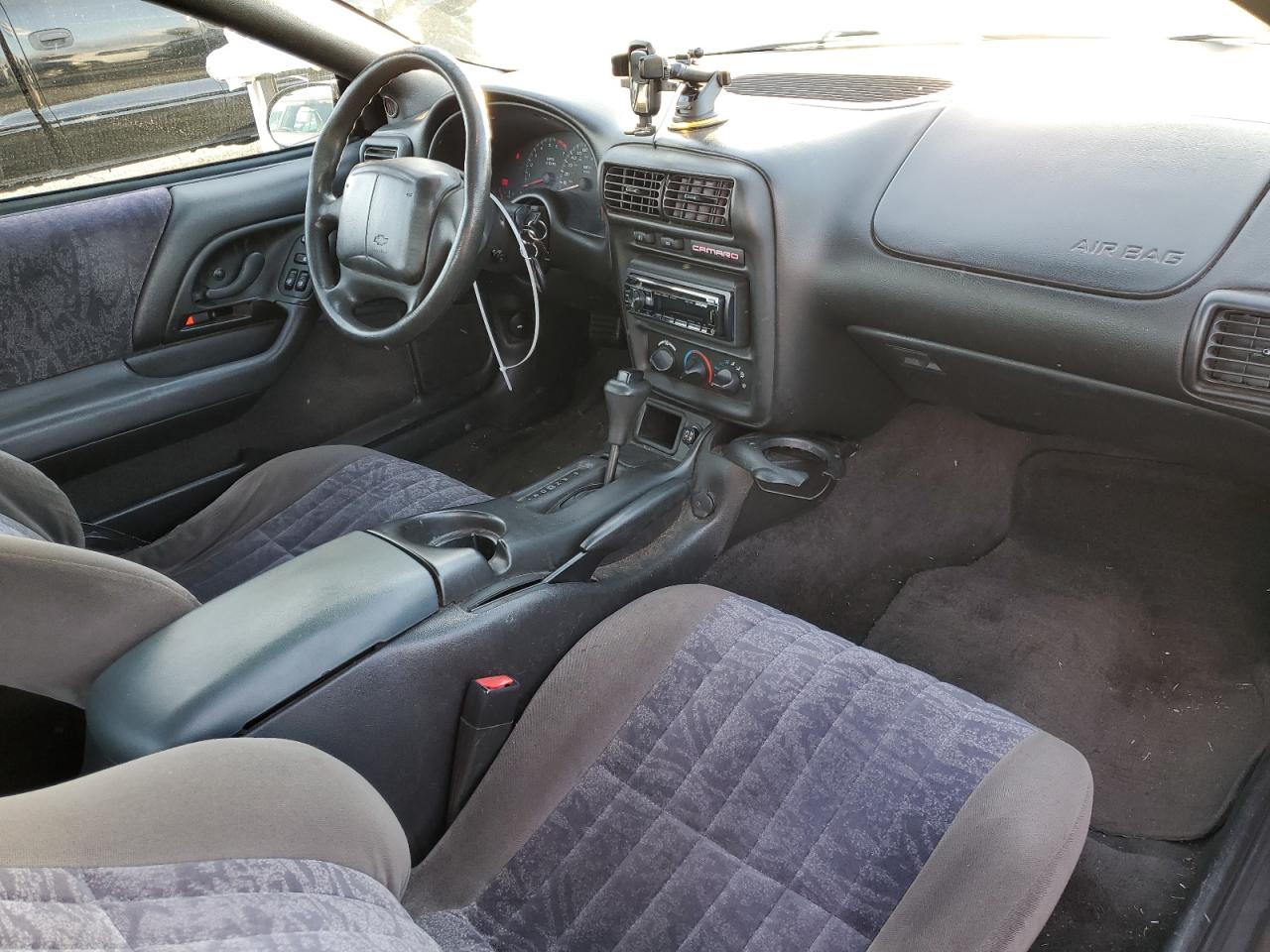 2001 Chevrolet Camaro - Image 8