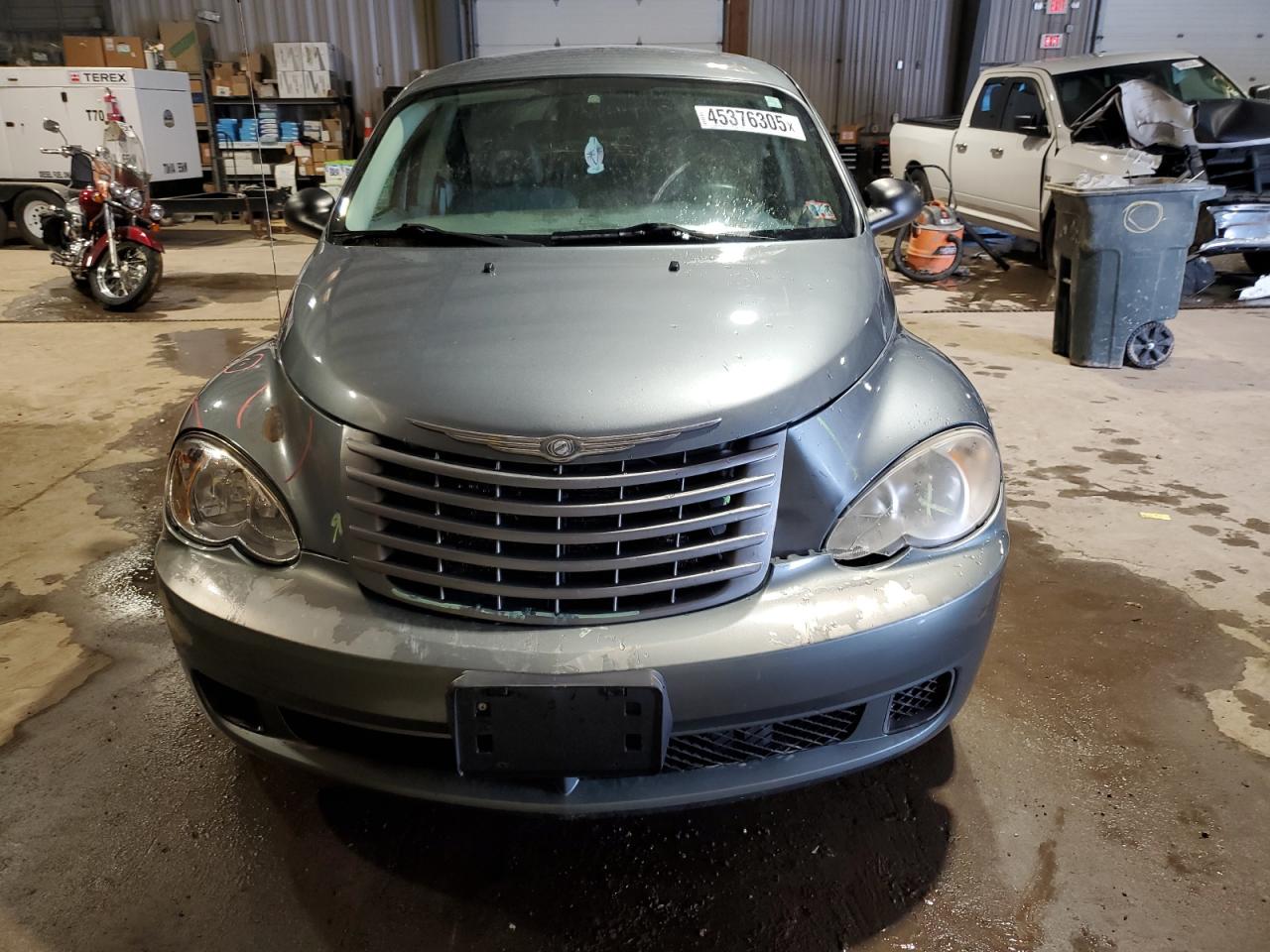 2009 Chrysler PT Cruiser - Image 5