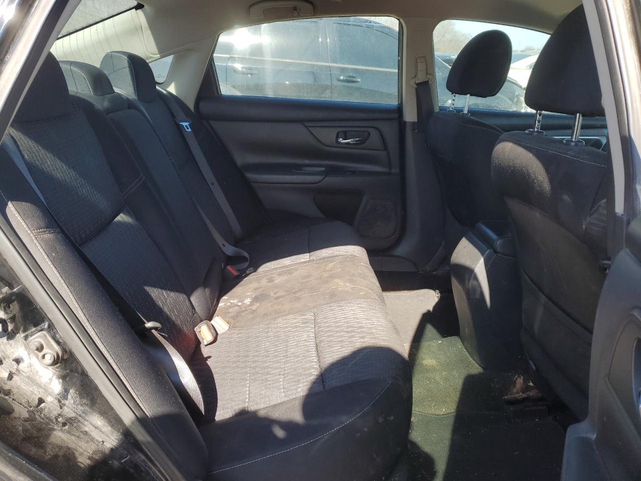 2017 Nissan Altima - Image 10