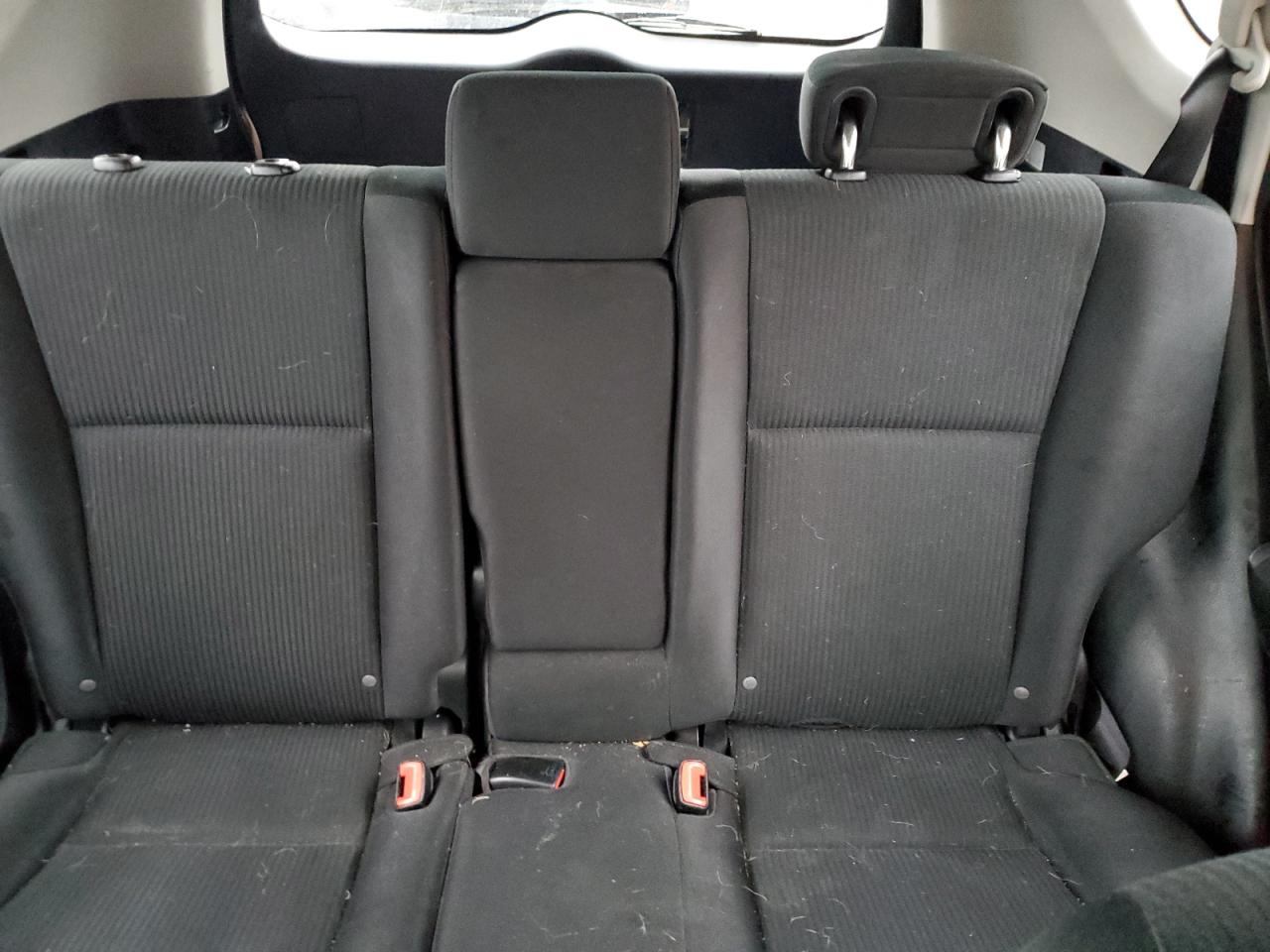 2014 Toyota RAV 4 - Image 10