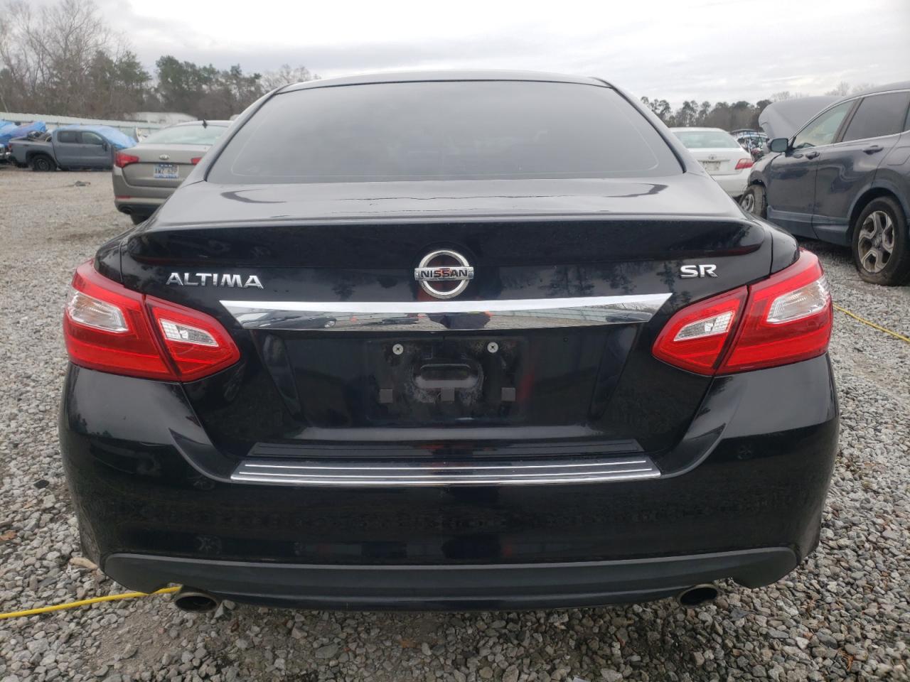 2016 Nissan Altima - Image 6