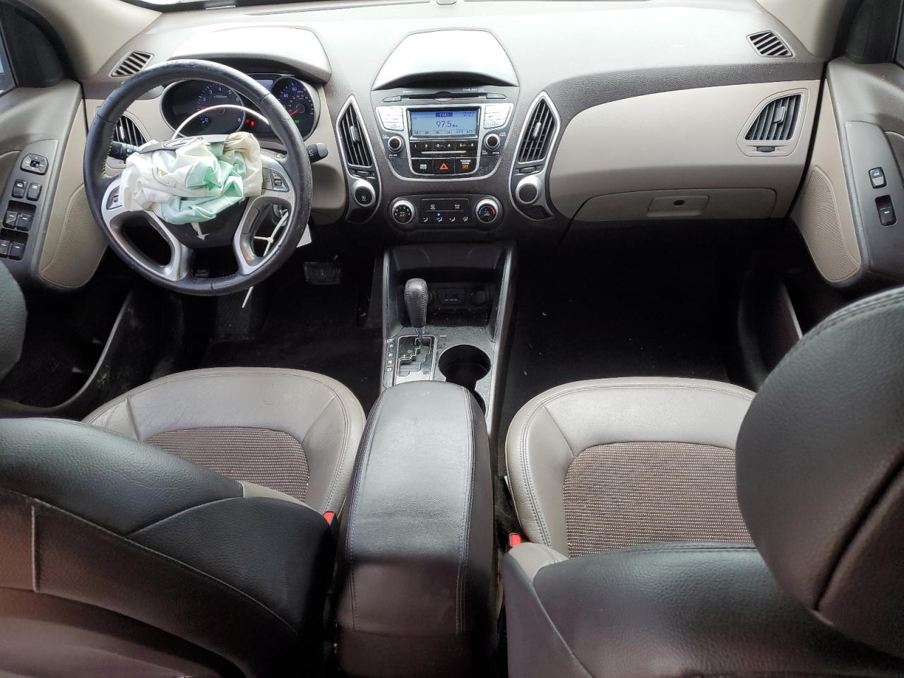 2012 Hyundai Tucson - Image 8