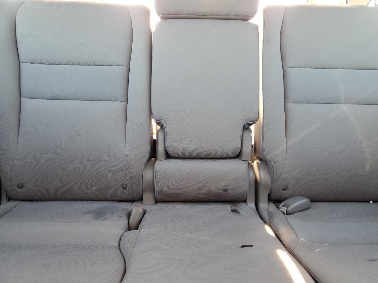 2011 Honda CR-V - Image 10