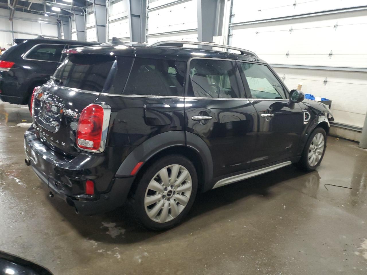 2017 MINI Cooper - Image 3