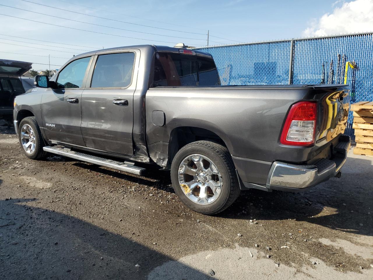 2020 RAM 1500 - Image 2