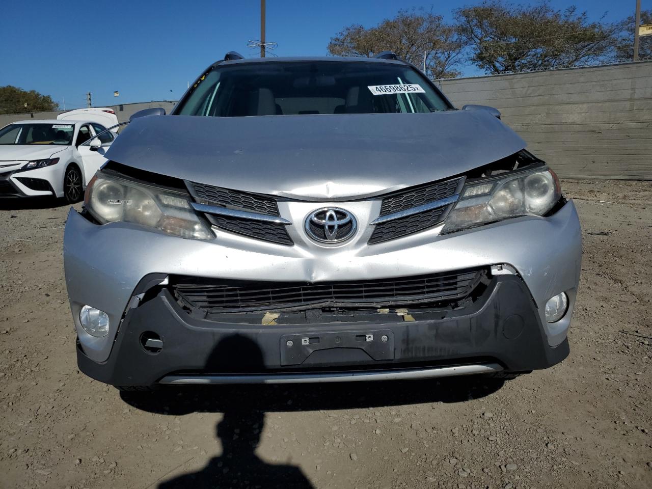 2015 Toyota RAV 4 - Image 5