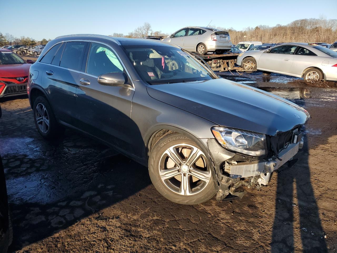 2016 Mercedes-Benz GLC - Image 4