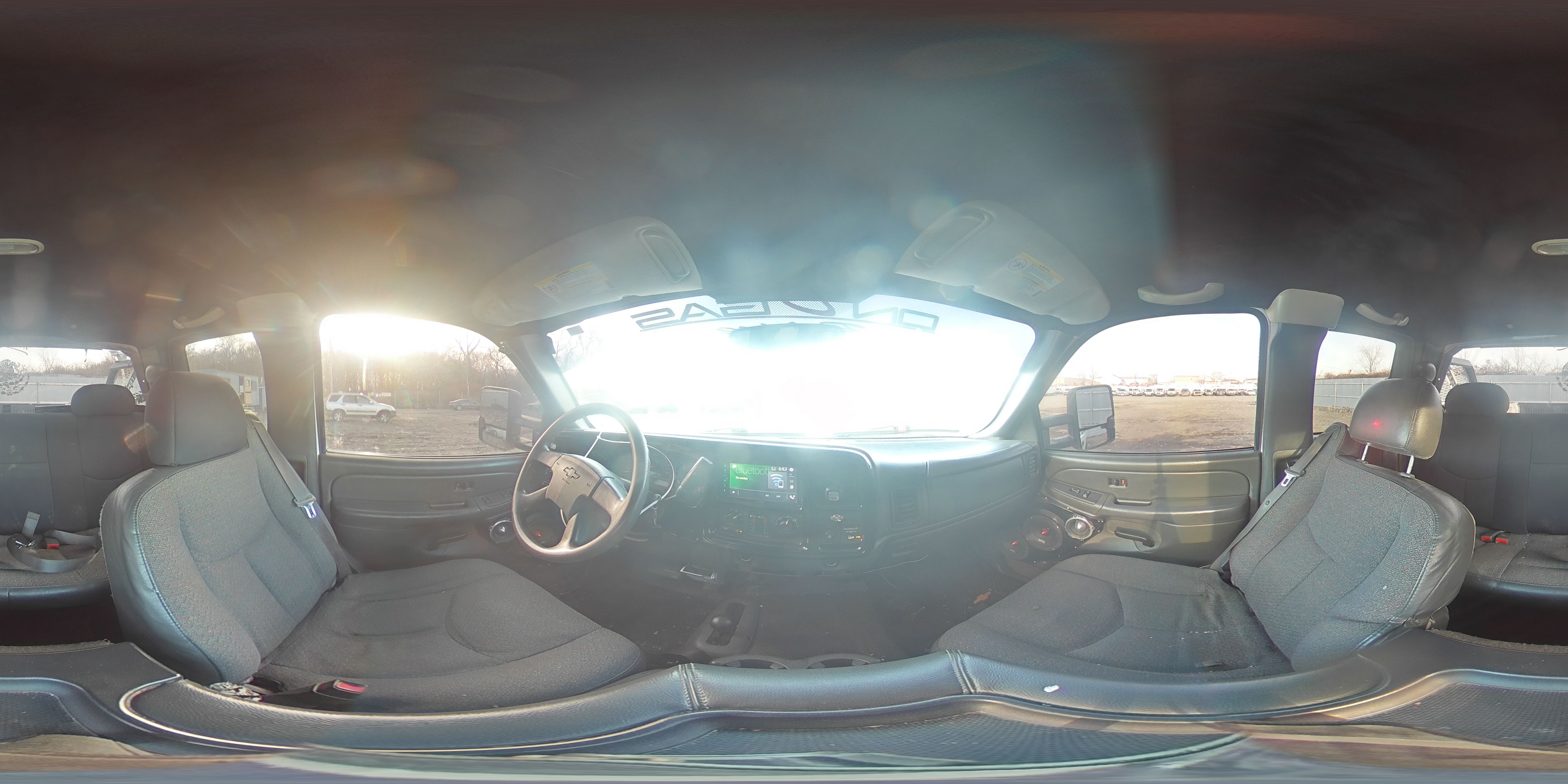 2004 Chevrolet Silverado - Image 13