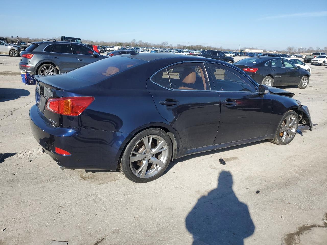 2009 Lexus IS - Image 3