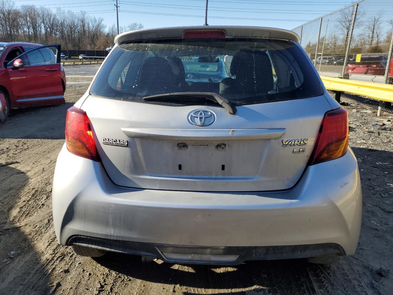 2015 Toyota Yaris - Image 6