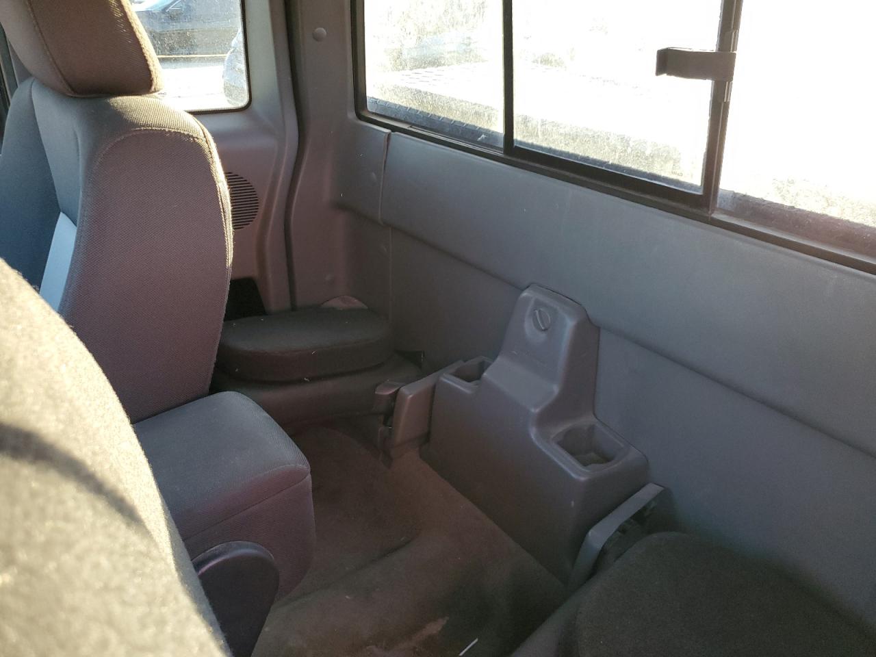 2011 Ford Ranger - Image 10
