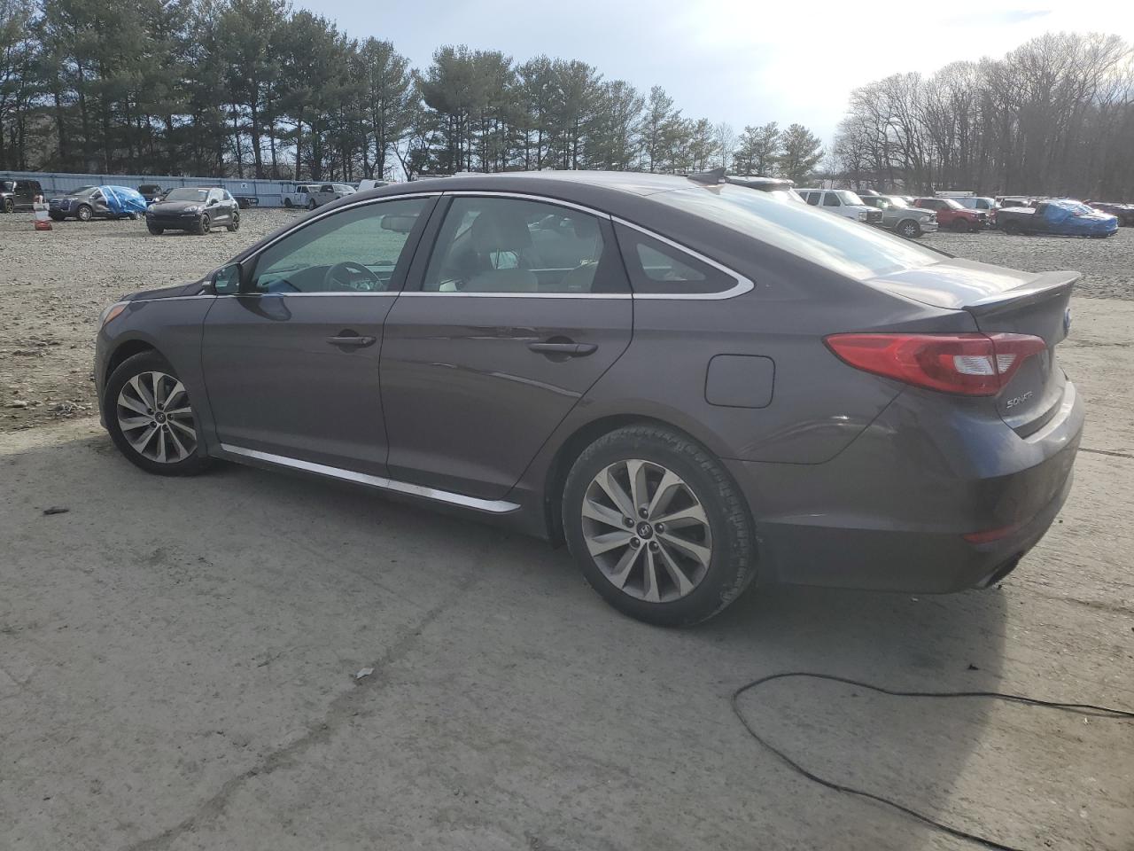 2017 Hyundai Sonata - Image 2
