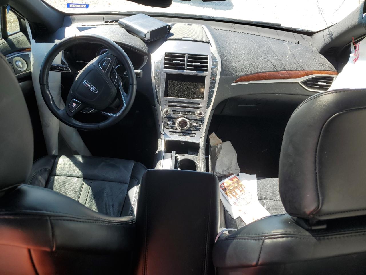 2020 Lincoln MKZ - Image 8