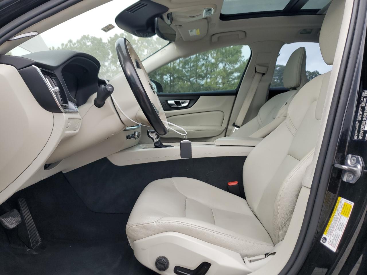 2020 Volvo S60 - Image 7