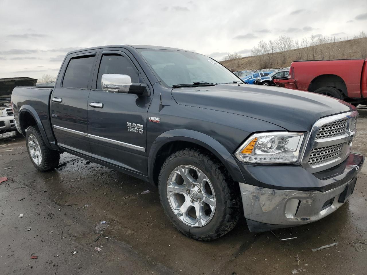 2016 RAM 1500 - Image 4