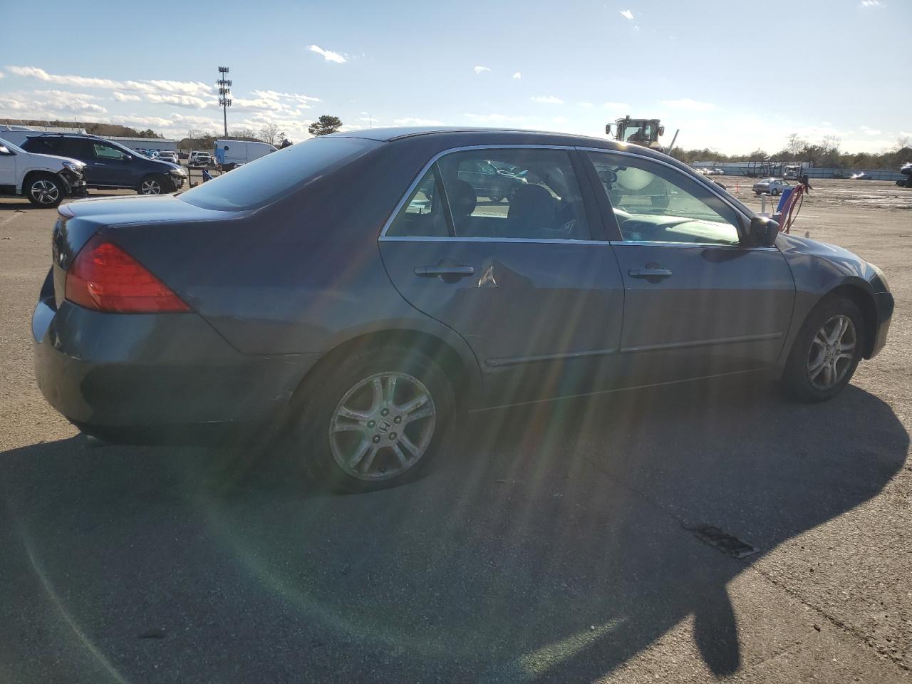 2007 Honda Accord - Image 3