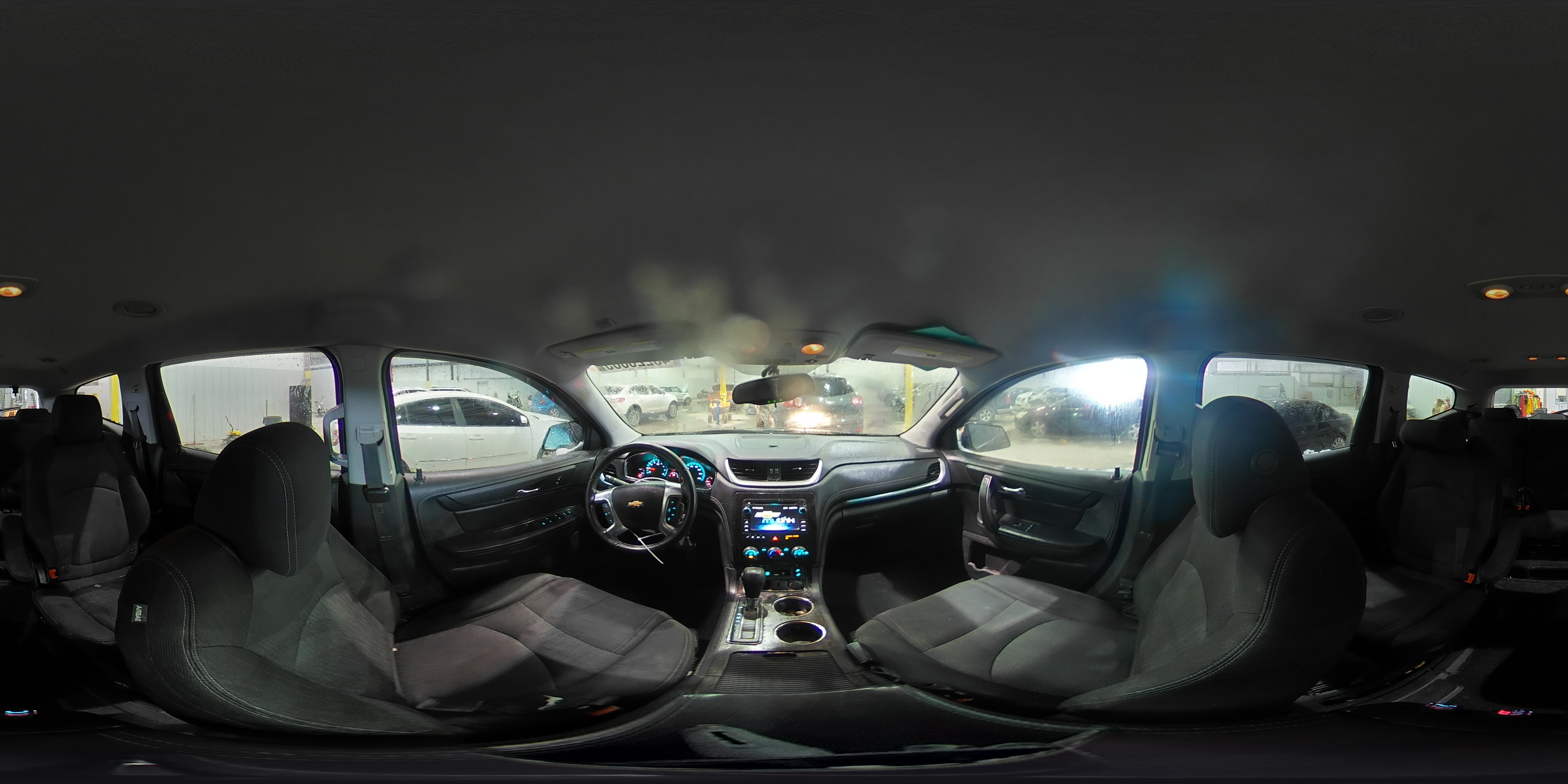 2016 Chevrolet Traverse - Image 15