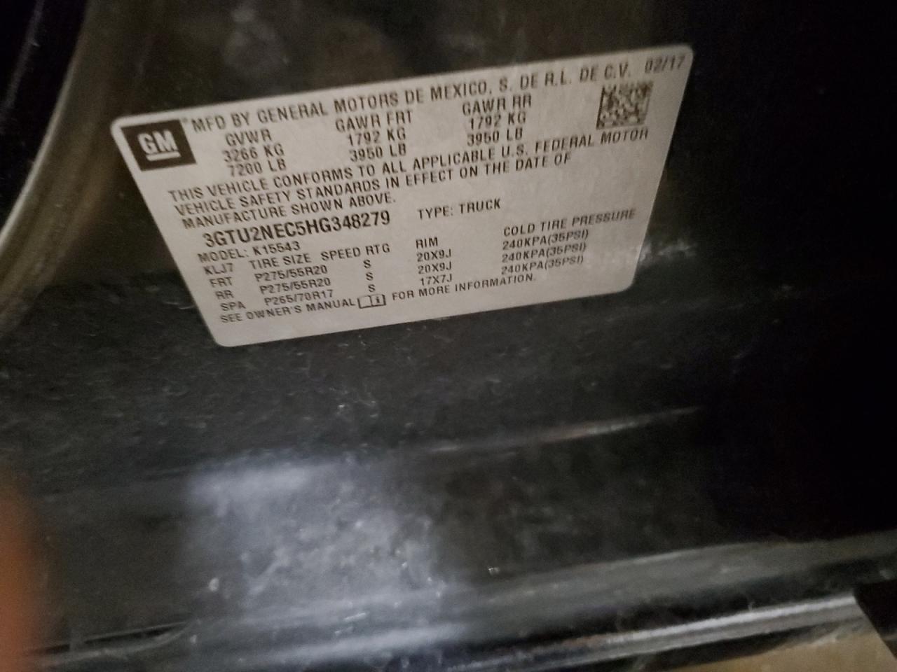 2017 GMC Sierra - Image 12