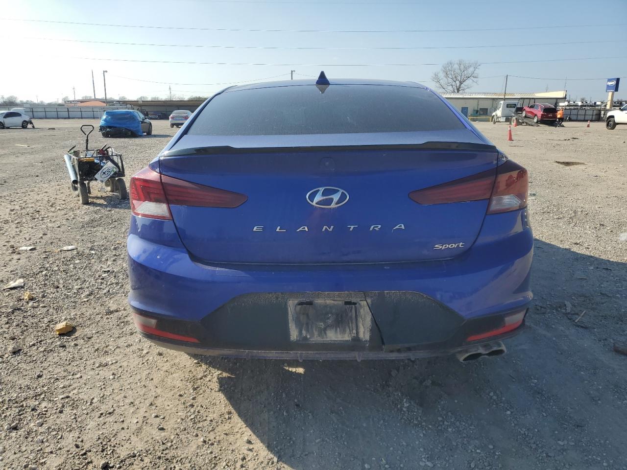 2020 Hyundai Elantra - Image 6