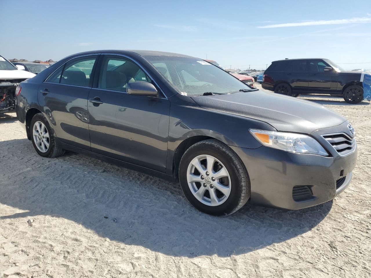 2010 Toyota Camry - Image 4