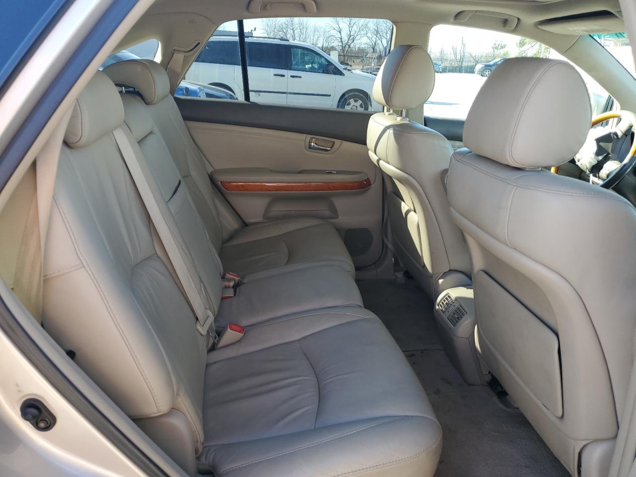 2007 Lexus RX - Image 10