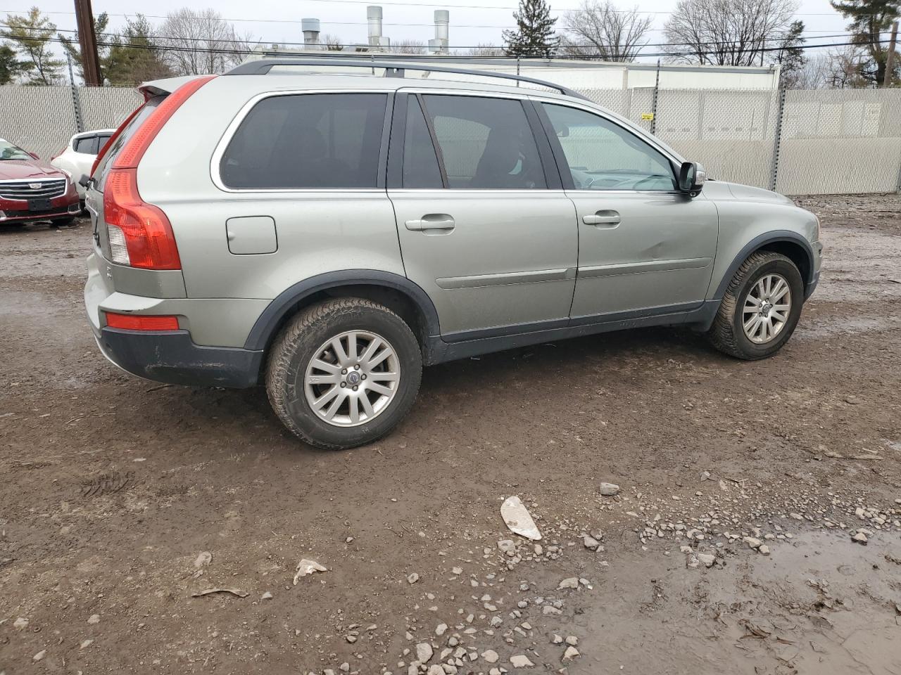2008 Volvo XC90 - Image 3