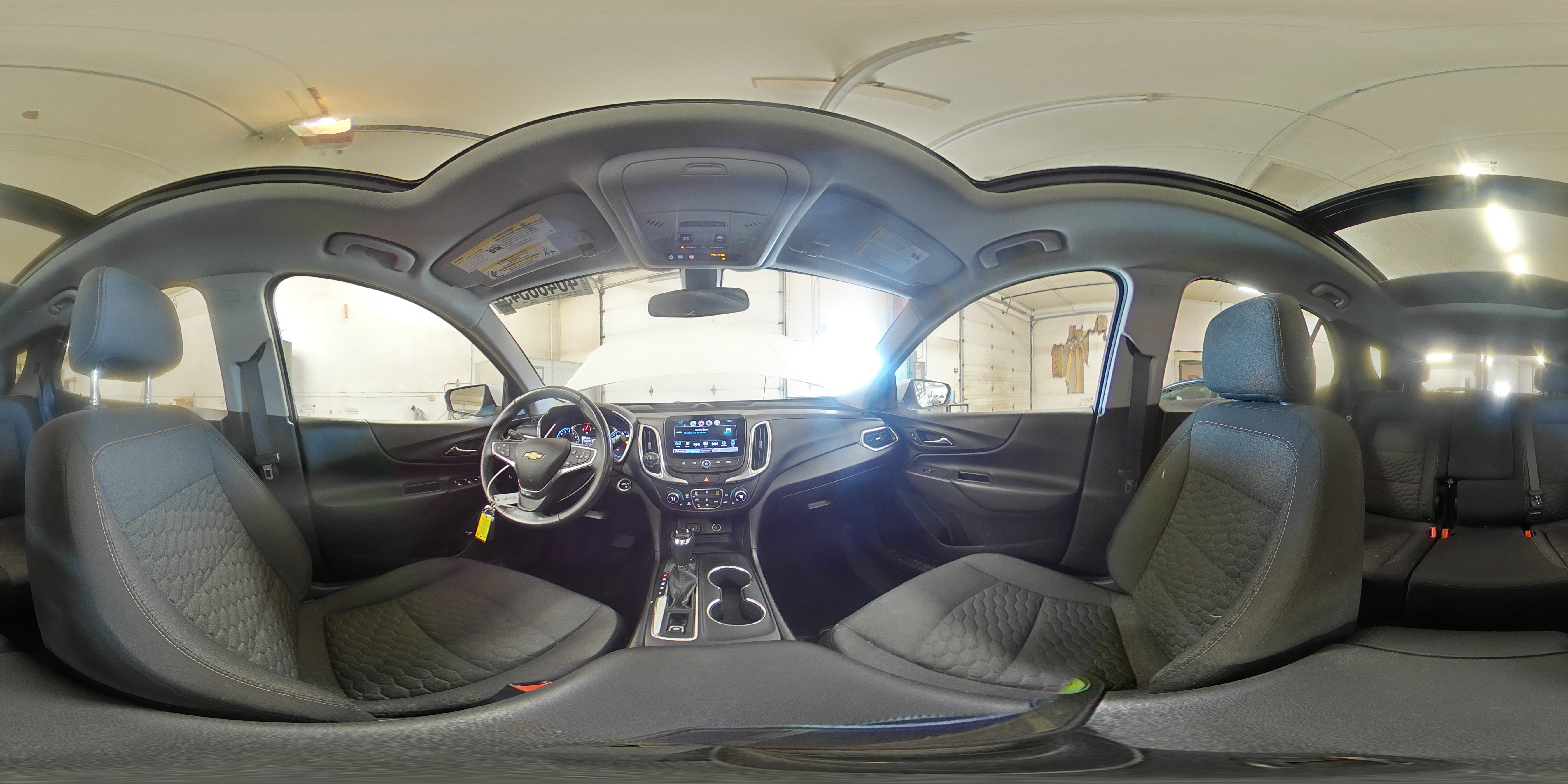 2018 Chevrolet Equinox - Image 13