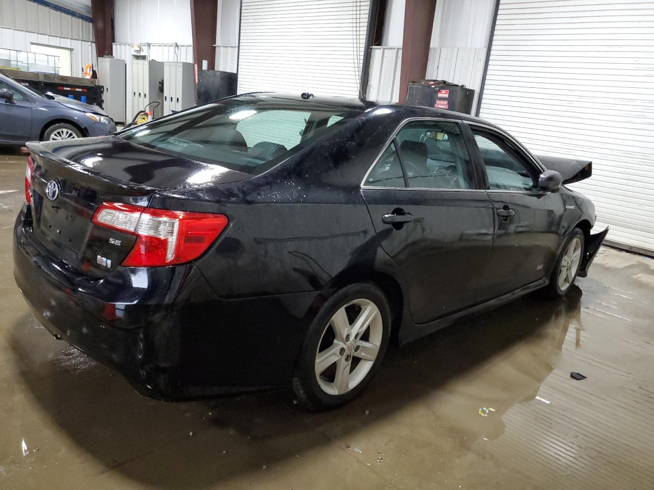 2014 Toyota Camry - Image 3