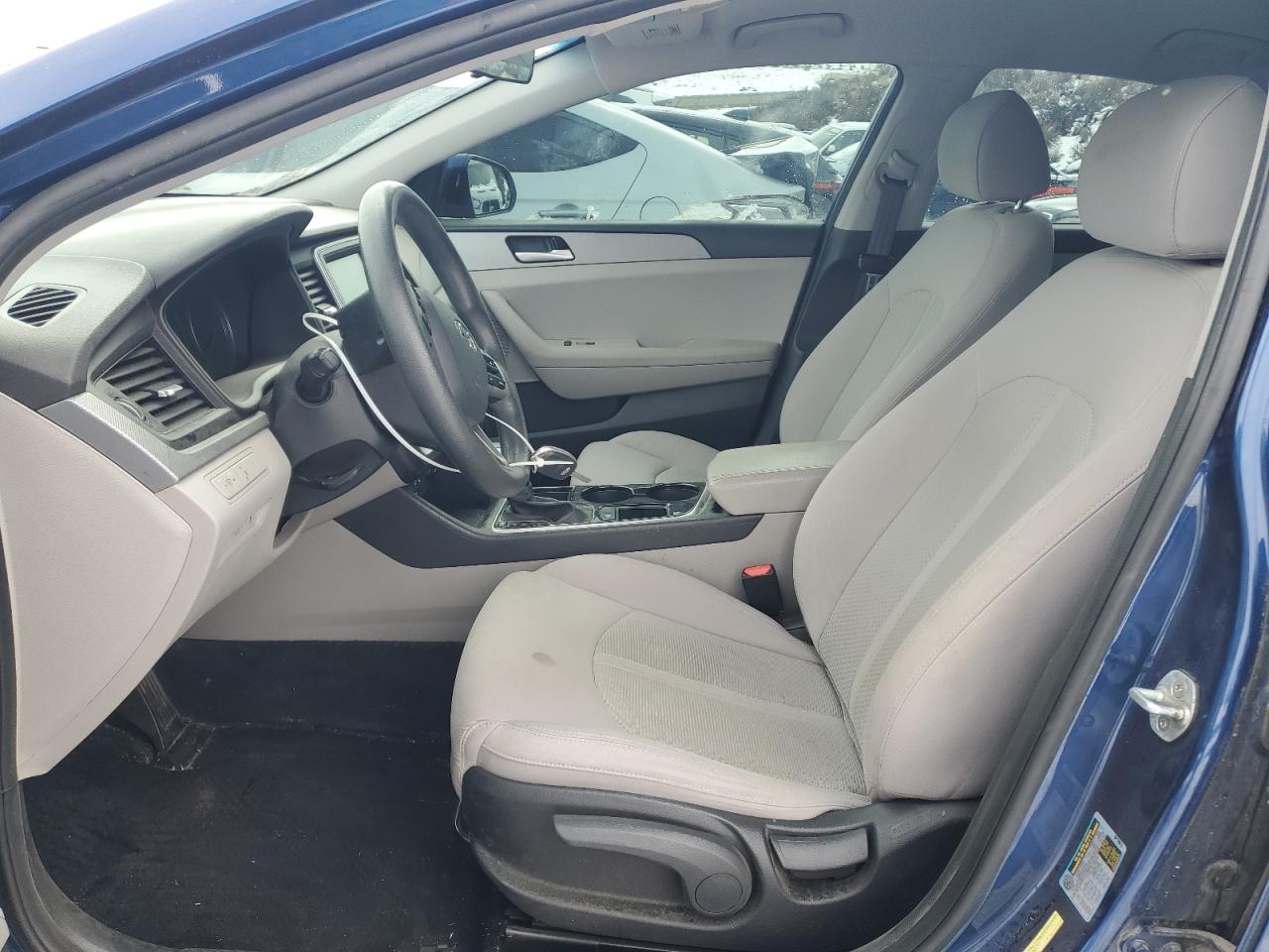 2018 Hyundai Sonata - Image 7