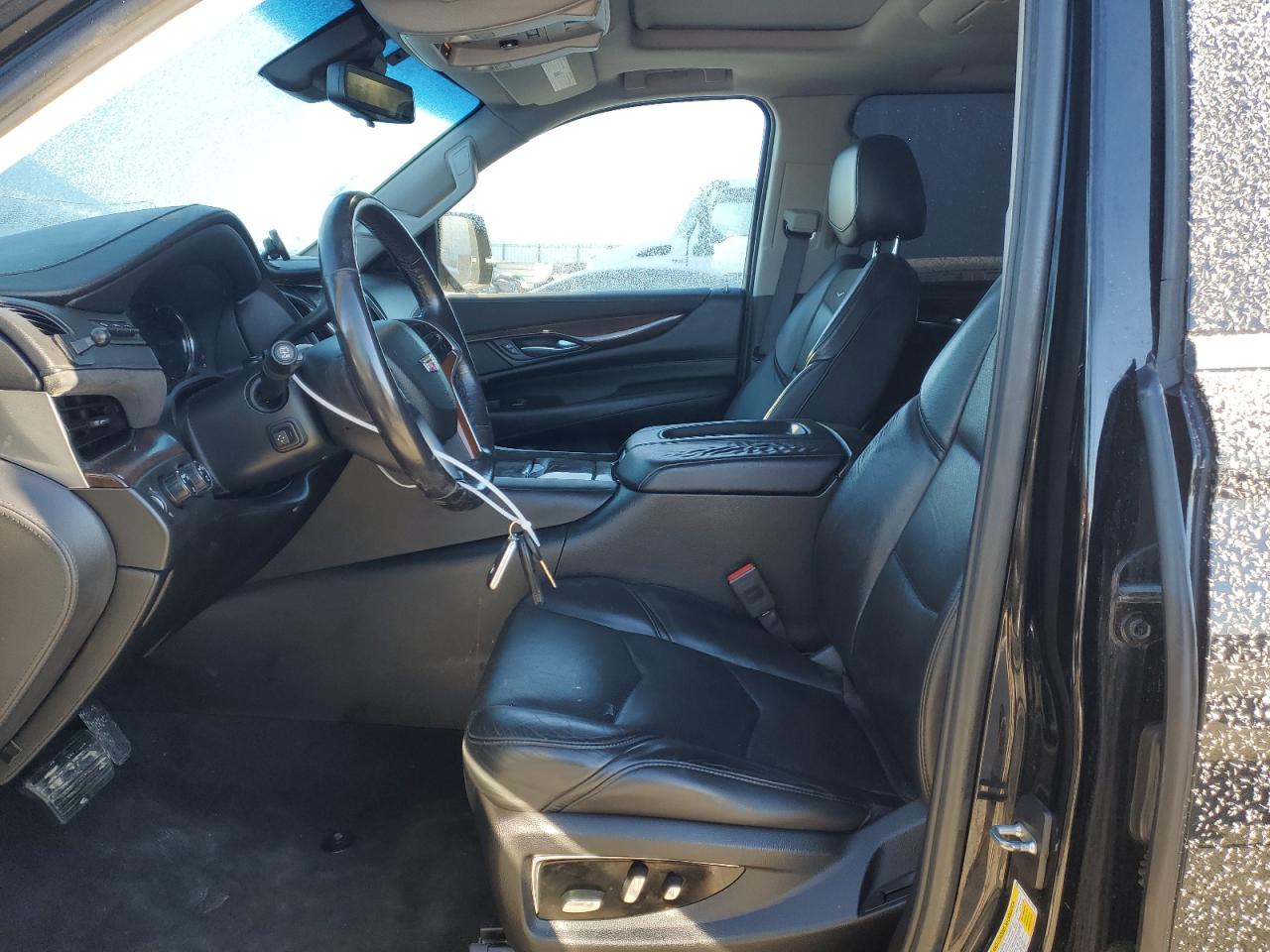 2018 Cadillac Escalade - Image 7