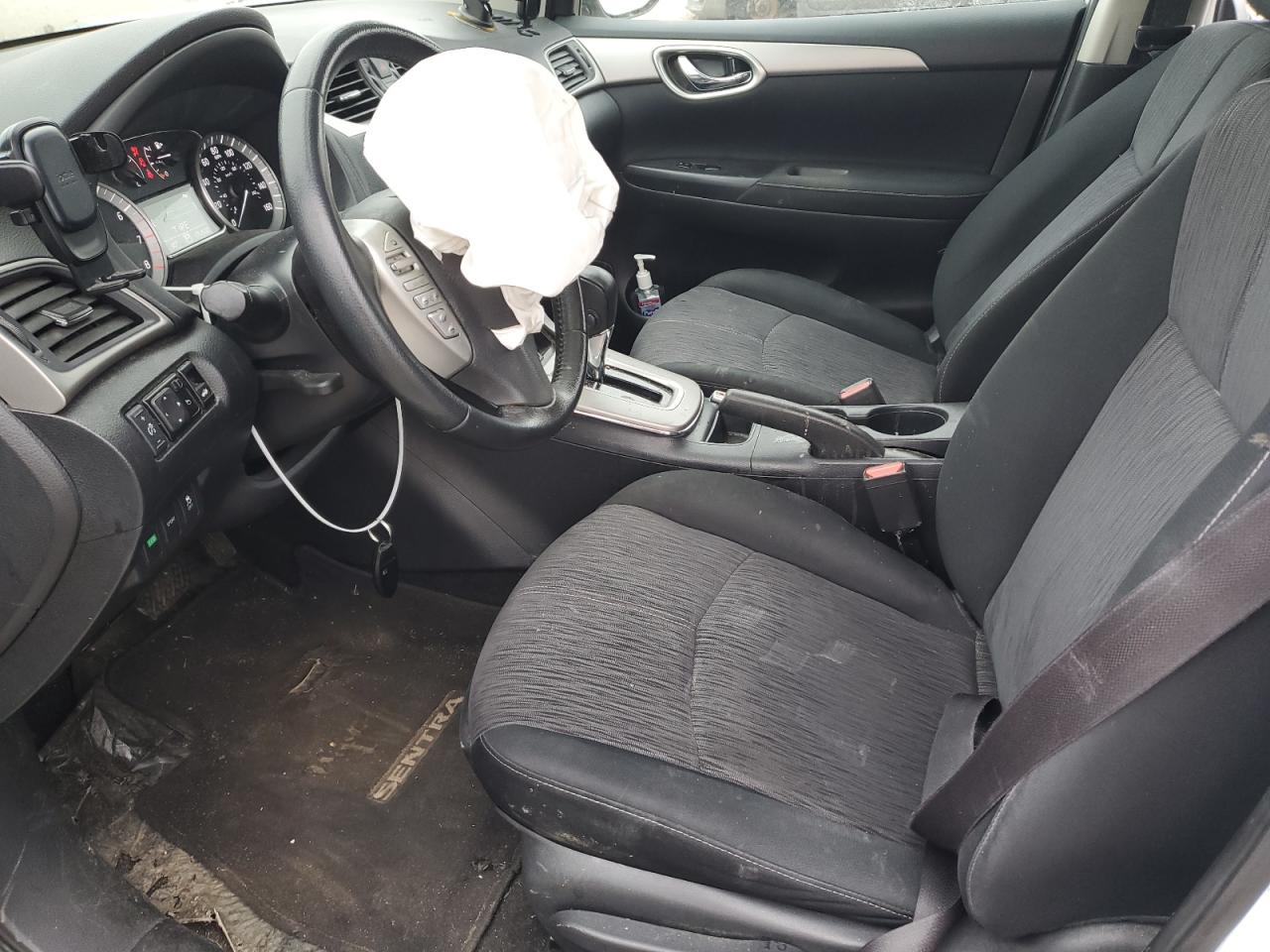 2015 Nissan Sentra - Image 7