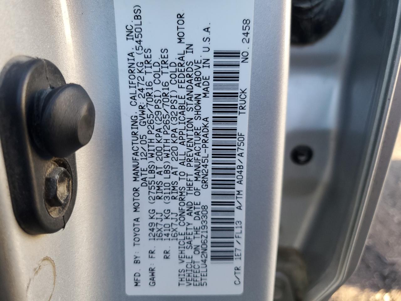 2006 Toyota Tacoma - Image 12