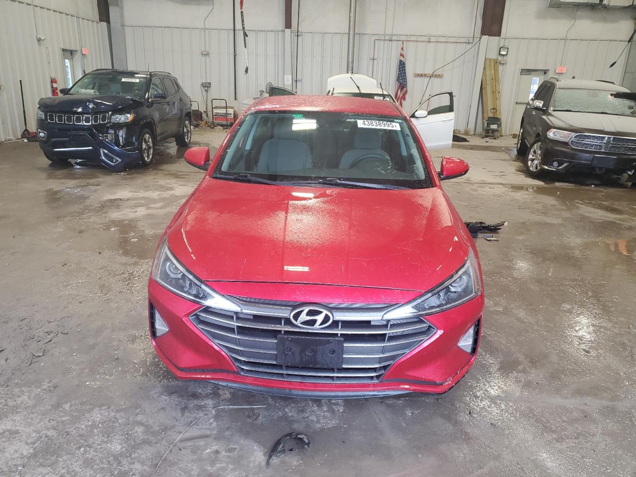 2020 Hyundai Elantra - Image 5