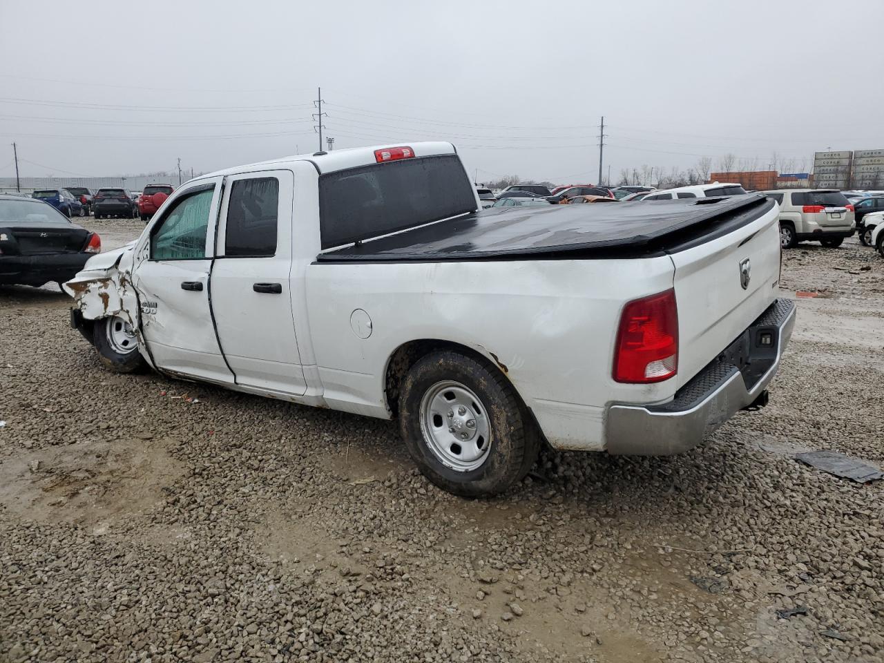 2016 RAM 1500 - Image 2