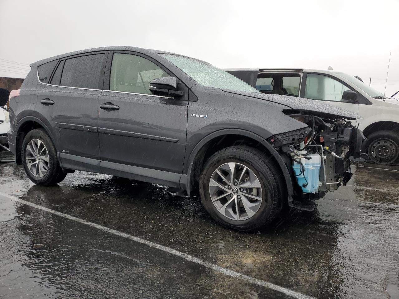 2018 Toyota RAV 4 - Image 4