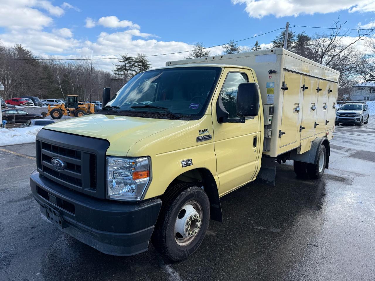 2021 Ford Econoline E450 Super Duty Cutaway Van zu verkaufen in North Billerica, MA - Minor Dent/Scratches
