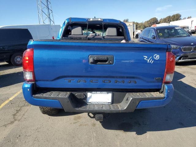  TOYOTA TACOMA 2017 Granatowy