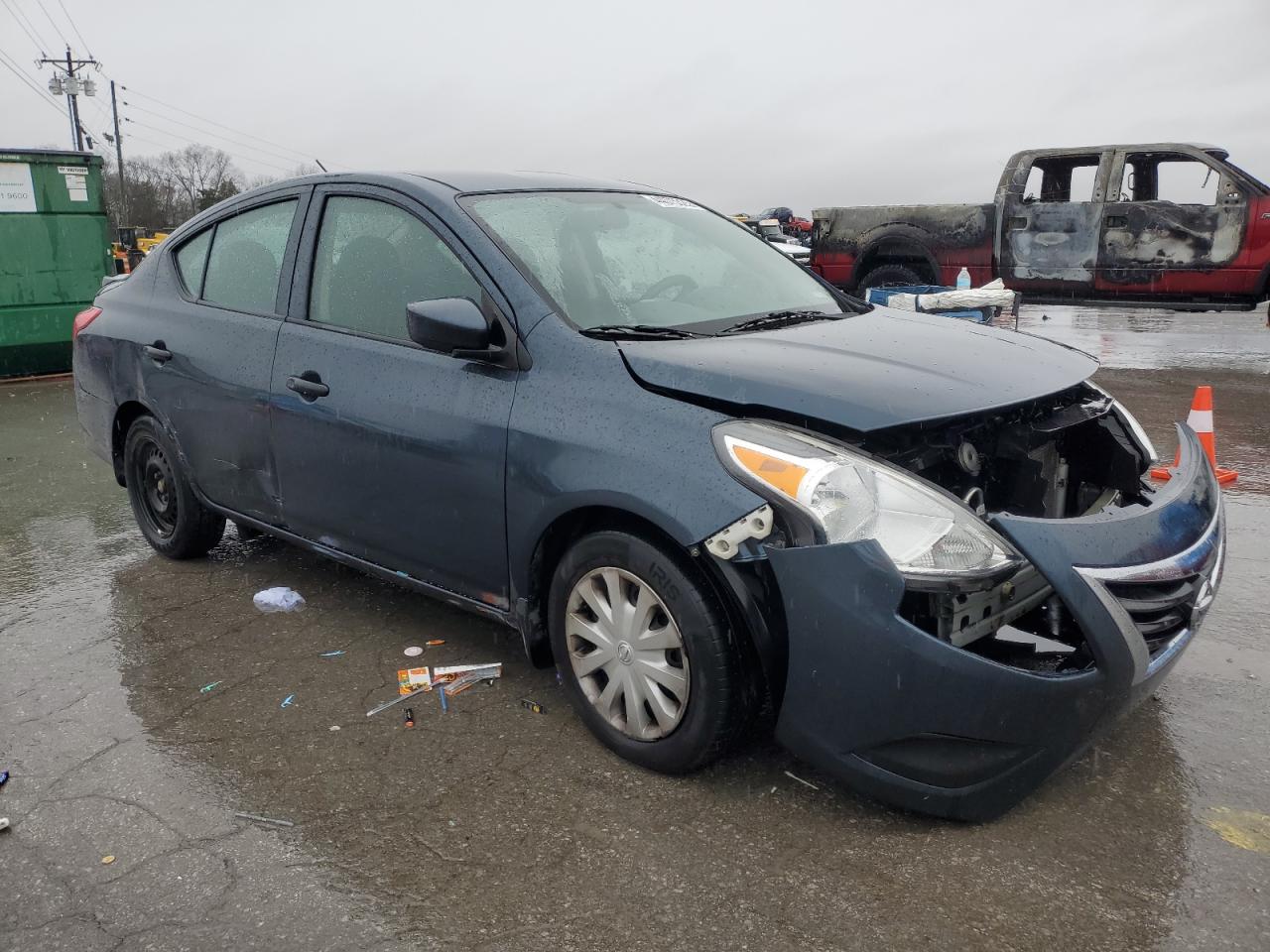 2016 Nissan Versa - Image 4