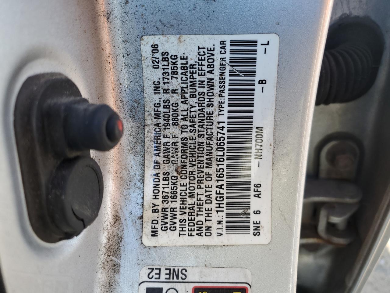 2006 Honda Civic - Image 12