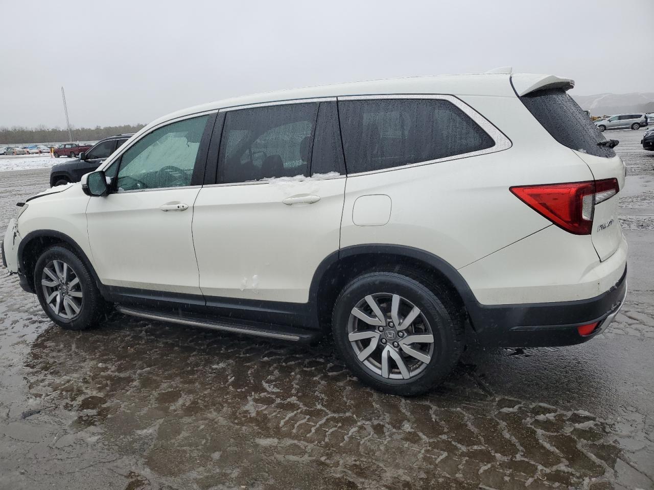 2019 Honda Pilot - Image 2