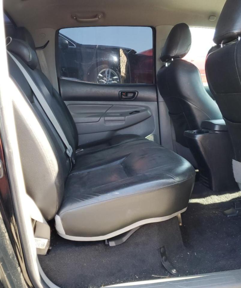 2012 Toyota Tacoma - Image 10